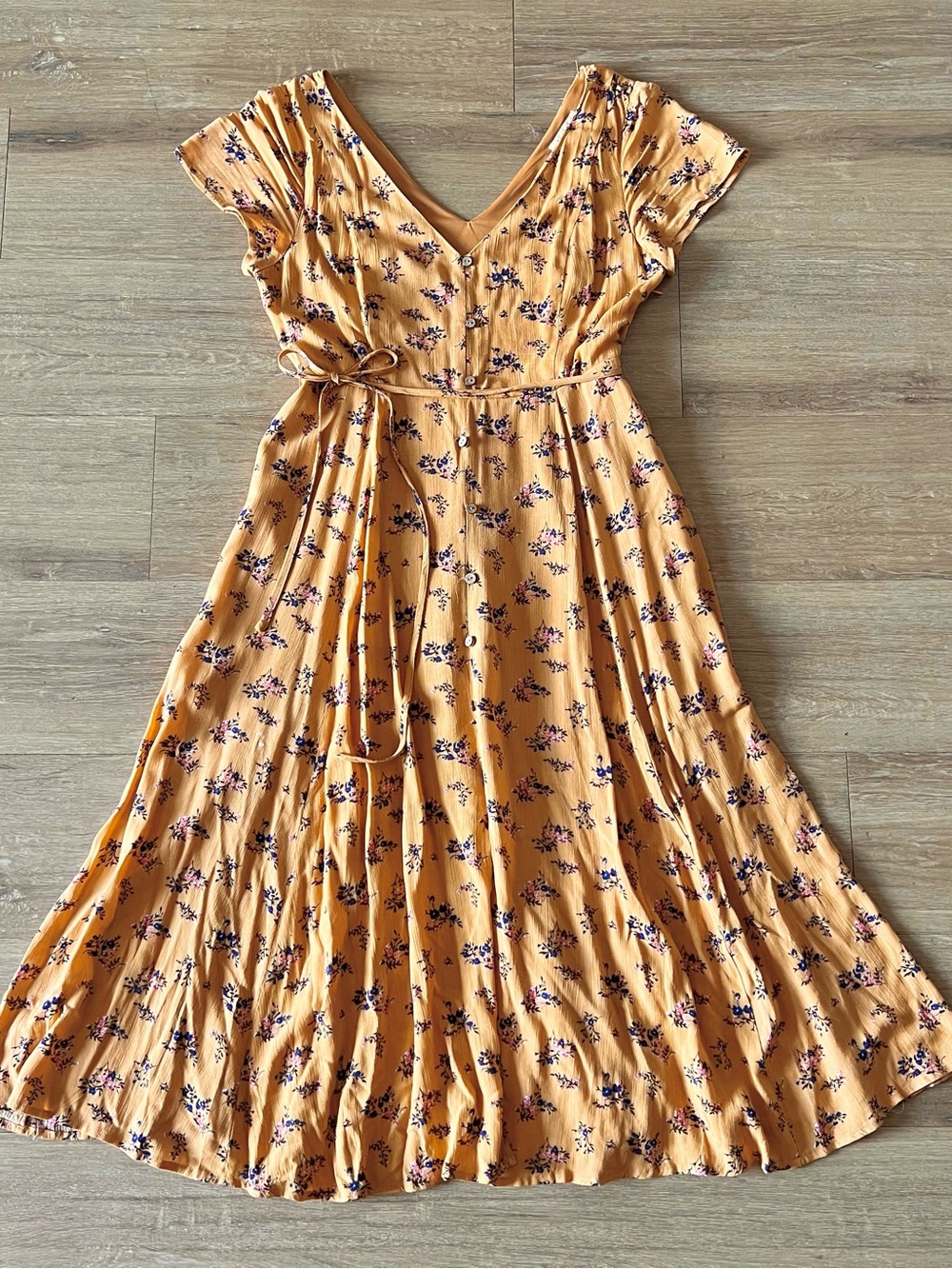 Baevely Women’s Mustard Floral Button Front Dress Size Medium
